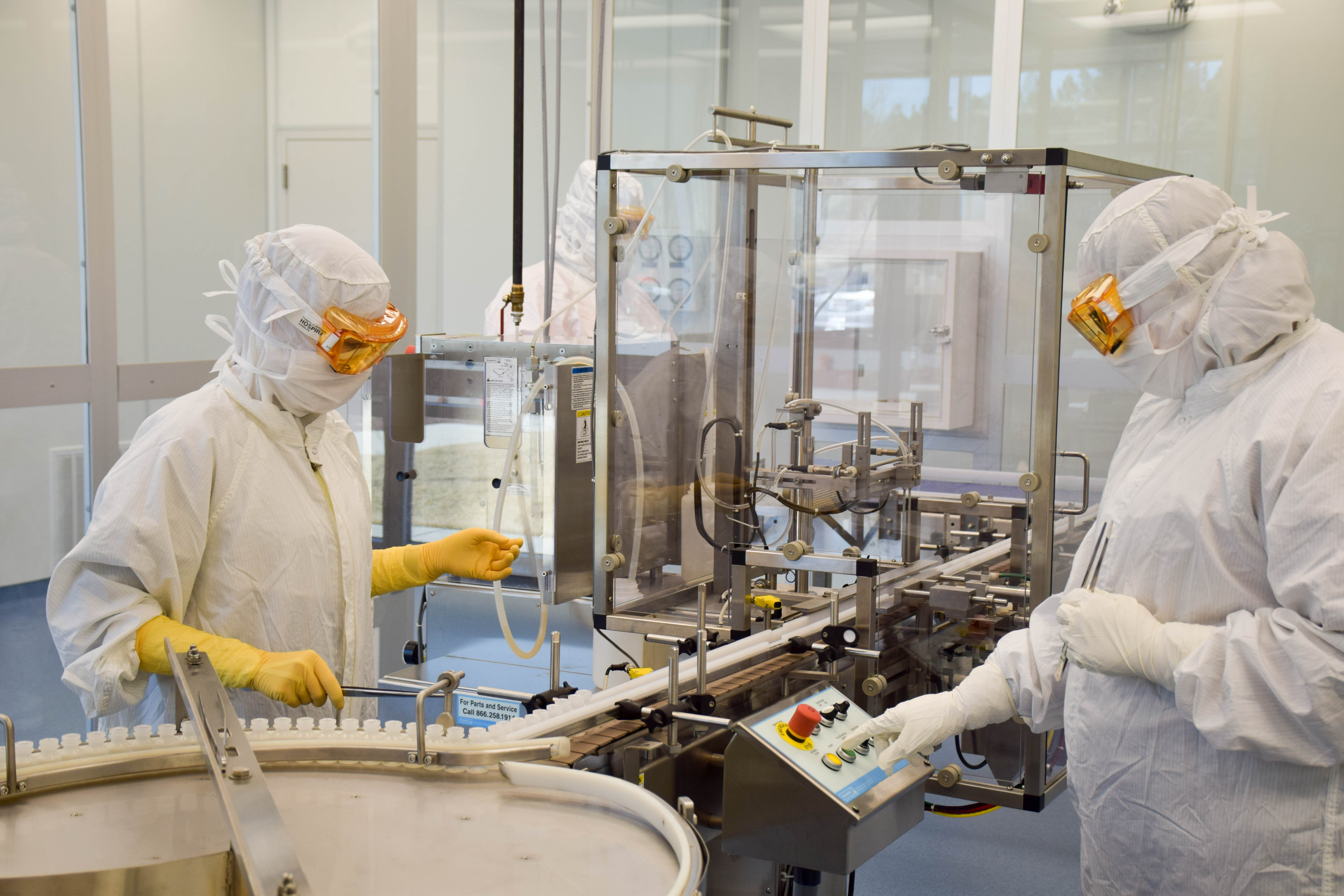 Pfizer Employees First to Use NCC Cleanroom Nash CC News